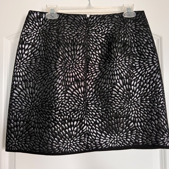 Loft metallic skirt 8p - Picture 2 of 3